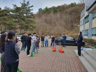 연구소 청소 이미지